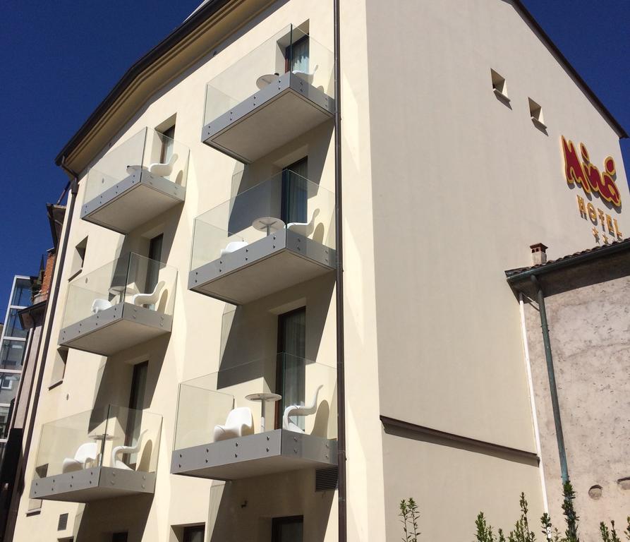 Hotel Miro' Garda  Esterno foto